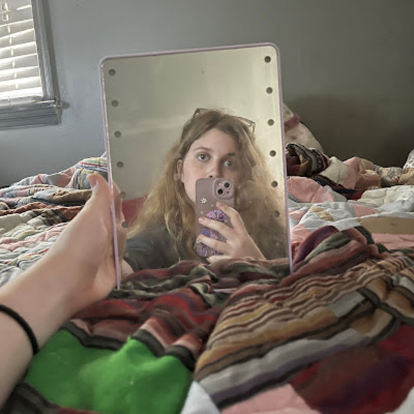 Meet your Posher, Mossy - Picture 1 of 1